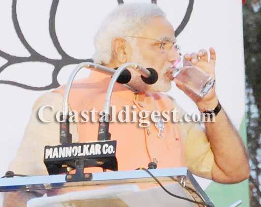modi_in_bijapur