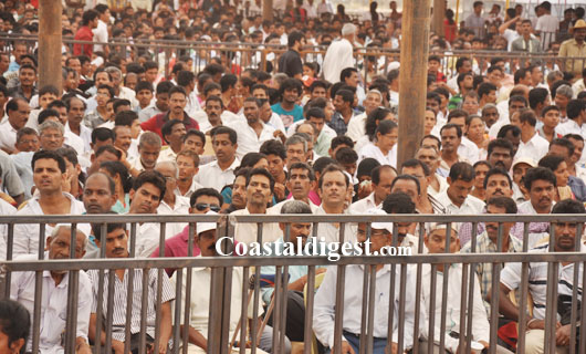 Rahul_gandhi_in_mangalore_16