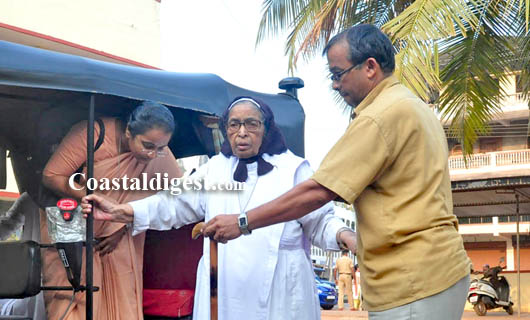 Udupi-_Chikmagalur_voting_7