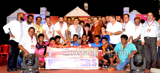 coastaldigest won 29