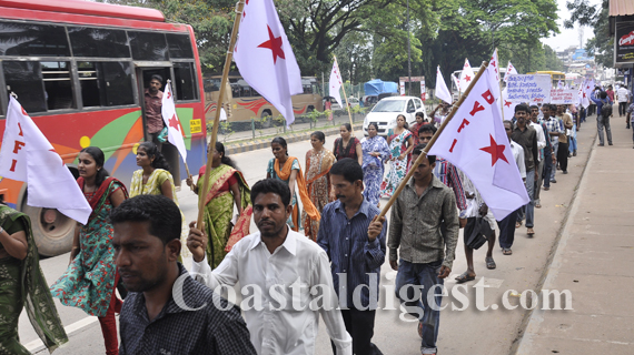 dyfi_protest_4