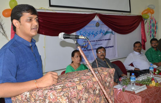 Communication Club 28 1