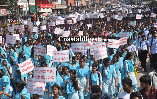 Deralakatte_Protest_11