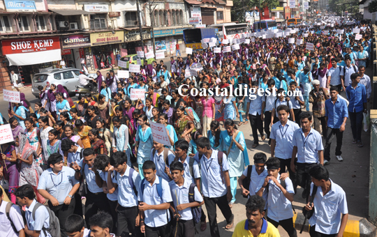 Deralakatte_Protest_13