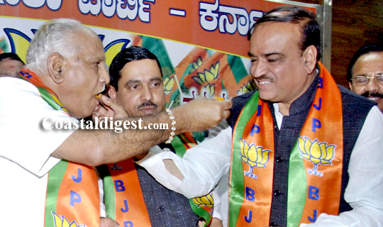 Yeddy_Back_to_BJP6