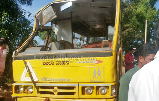 school bus topples 18 2