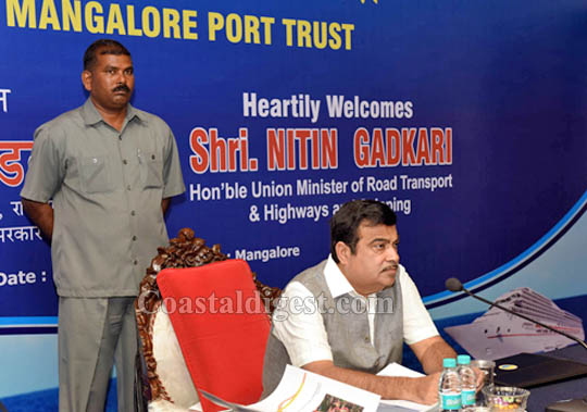 gadkari 4