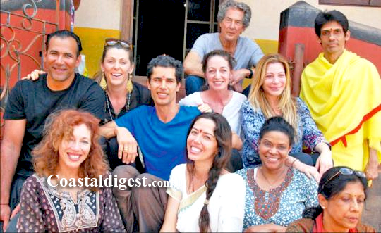 Actress_ties_the_knot