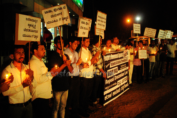 UAPA_Night_vigil_21_1