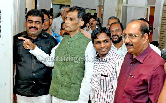 Anwar Photo Exhibition 25