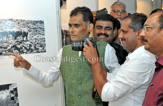 Anwar Photo Exhibition 26