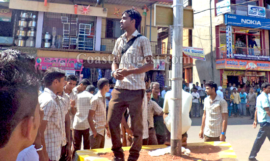 Vittla Student protest 3