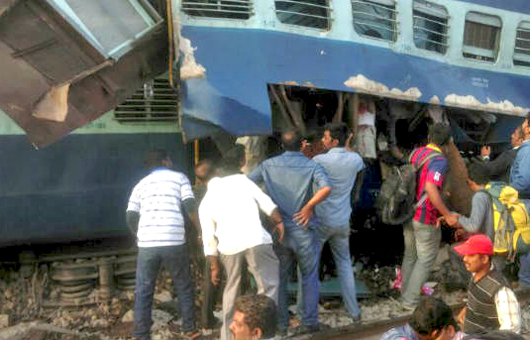 hosur train derail2