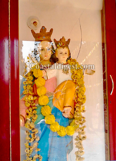 prayer hall attack 2