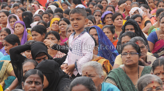 beedi protest 18
