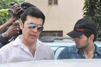 Aditya_Pancholi