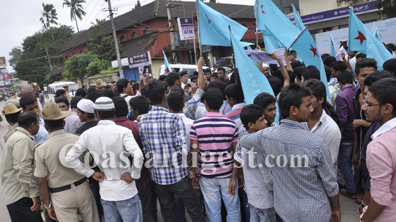 Compus_Front_Of_India_4