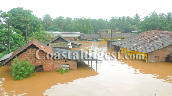 Rain_Hits_coastal_16