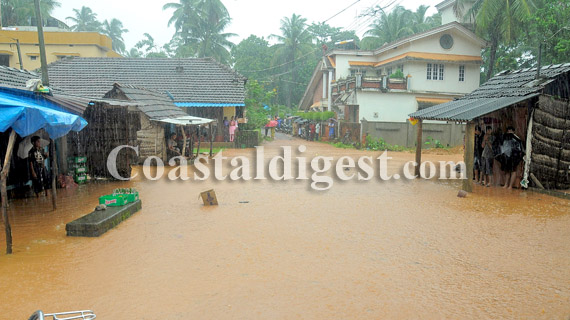 Rain_Hits_coastal_17