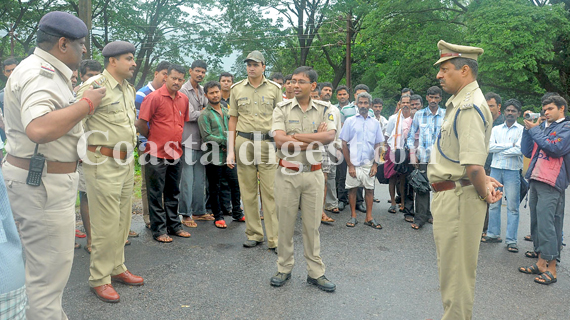 Rain_Hits_coastal_18