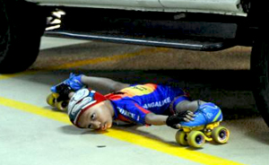 Skater_breaks_Guinness_record