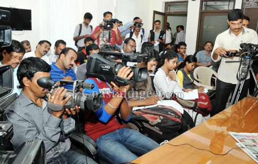 police pressmeet 20 1