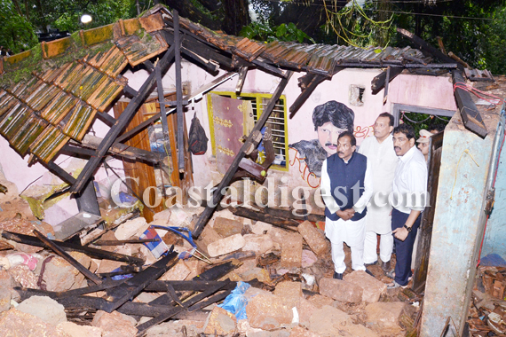 Landslide_near_bajpe1