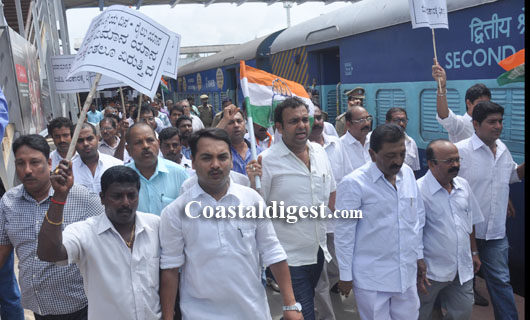 congress protest 23 1