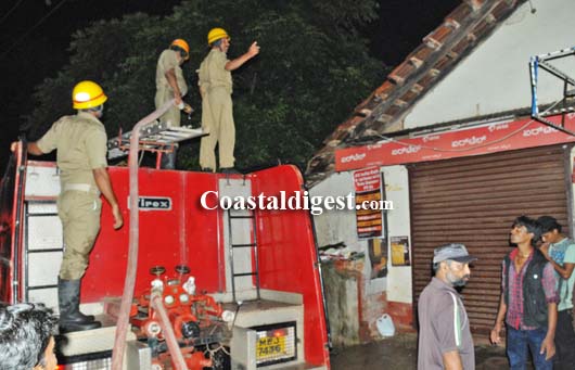 fire at karangalpady 2 1