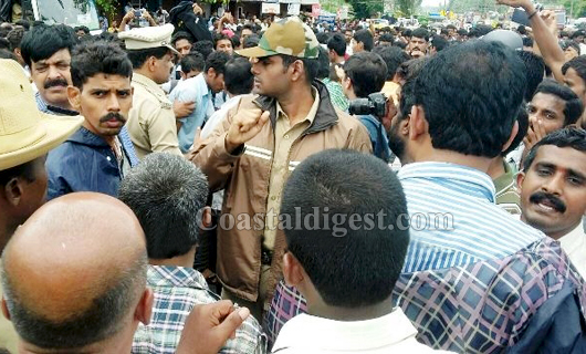 byndoor protest 18 1