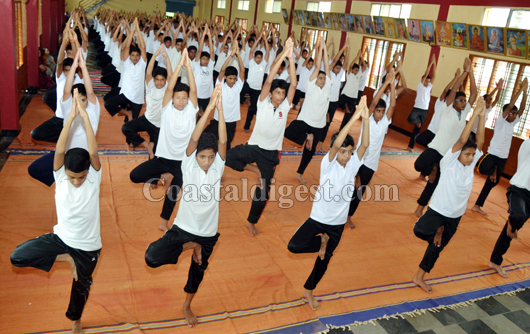 yoga sharada clg 1
