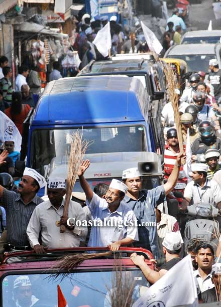 Kejriwal_in_Bangalore_15_5