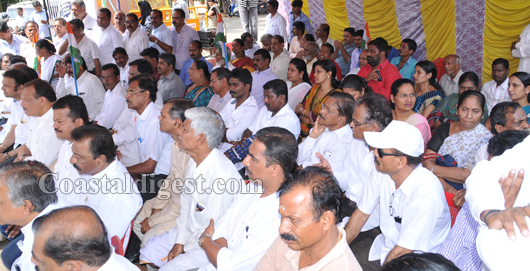 congress protest 11 1