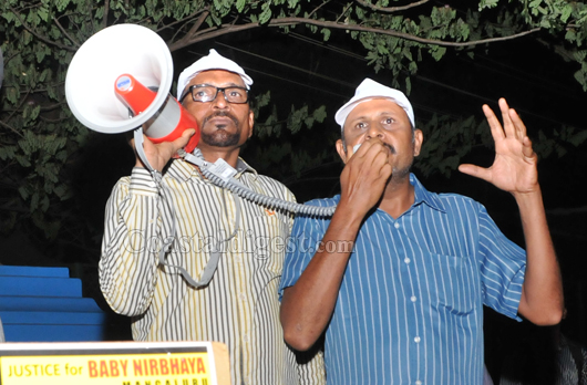 Candle light protest 21 1