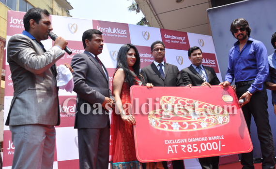 Sudeep_in_Mangalore_18