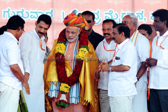 Modi_in_Mangalore_10