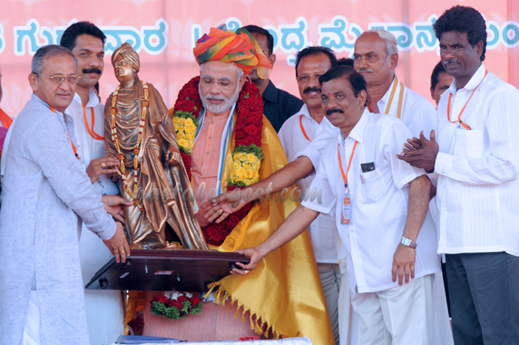 Modi_in_Mangalore_2
