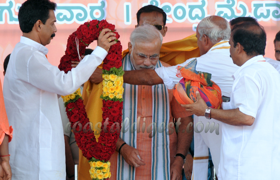 Modi_in_Mangalore_9