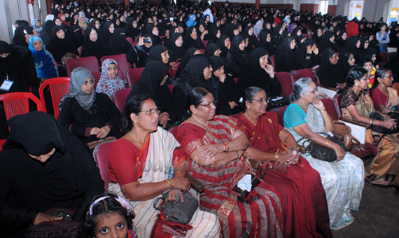 Mahila_kavigoshti_6_9