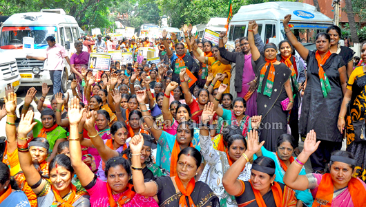 BJP against rape 15