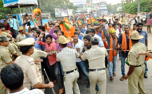 bjp protest 25 1