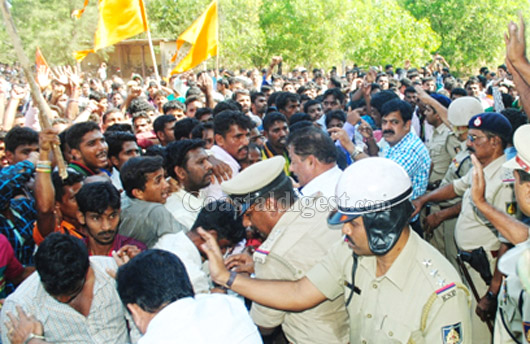 gangolli protest 5 1