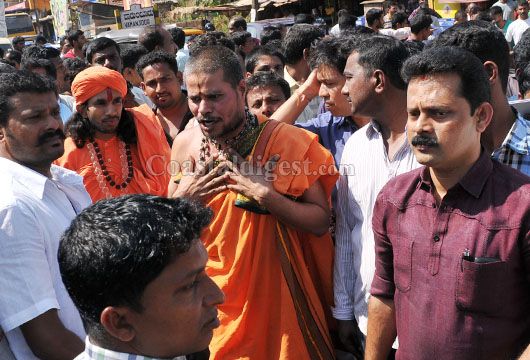 protest vamanjoor  6 1