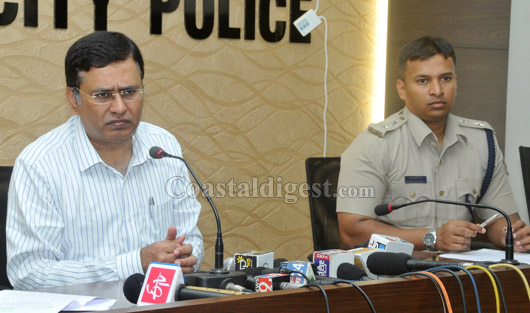 commissioner pressmeet 6 1