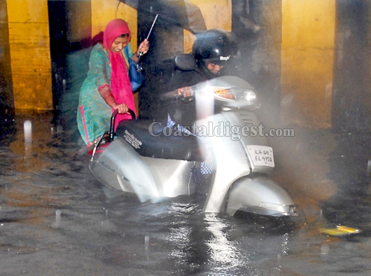 MG Road Rain 12