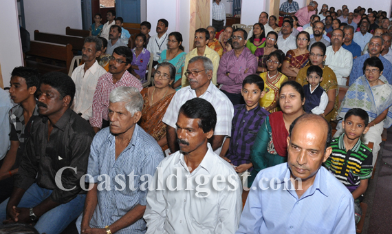 Holy_Cross_Church_16