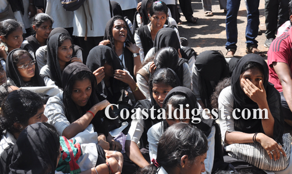 Akshatha_Suicide__10