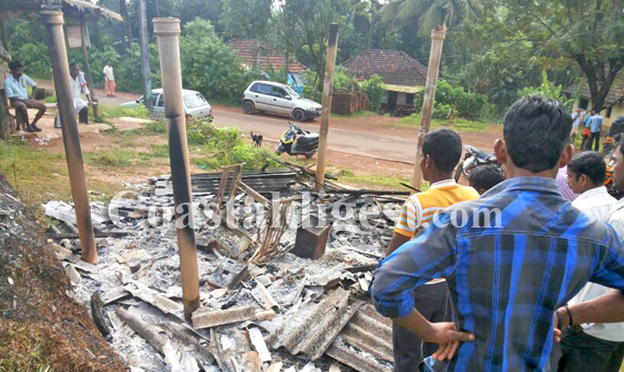 Fire_At_Bantwal_1