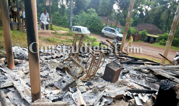 Fire_At_Bantwal_2