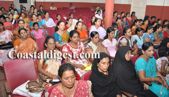 Mangalore_Women__8